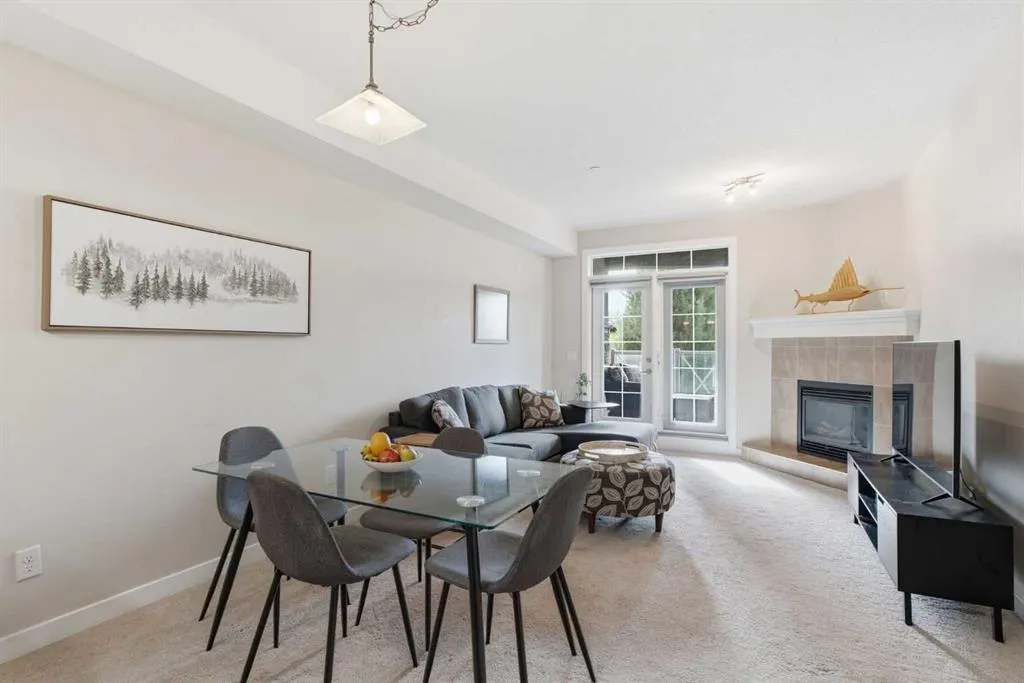 1005B Westmount Drive #104