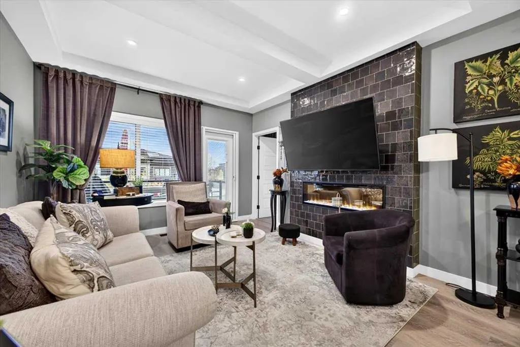 259 Marina Cove SE