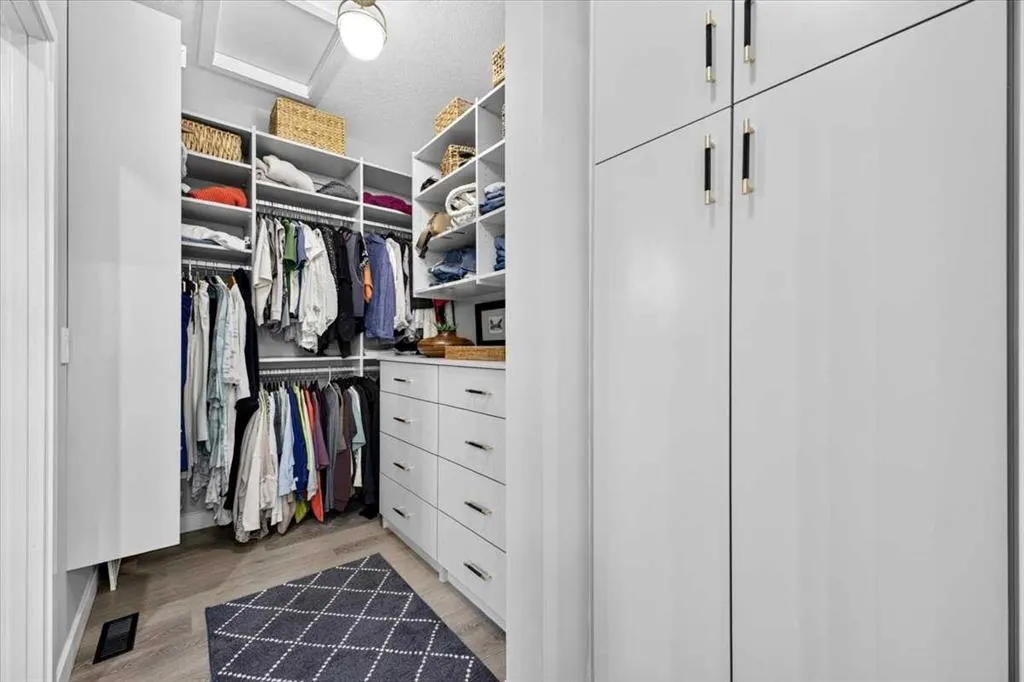 259 Marina Cove SE
