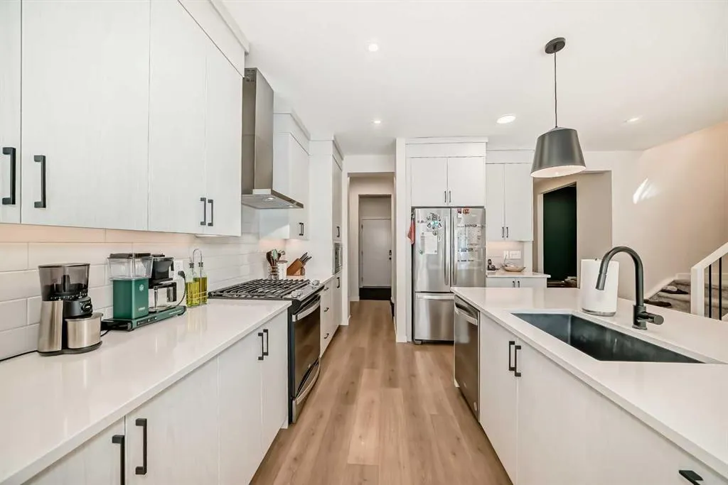 248 Lavender Manor SE