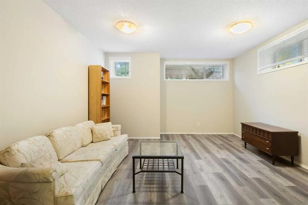 169 Copperstone Circle SE