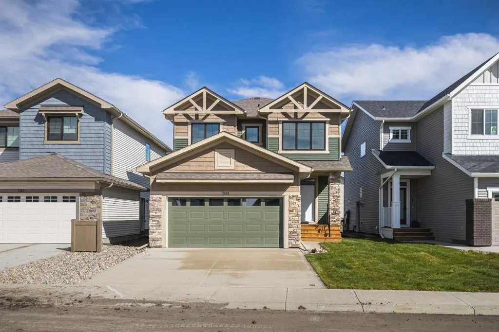 312 Montrose Crescent SE