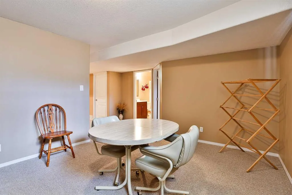 150 Fairmont Road S #8
