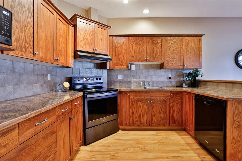 150 Fairmont Road S #8