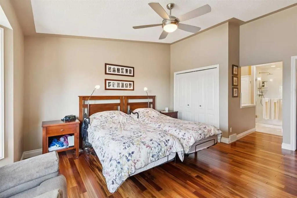 121 Sierra Morena Green SW