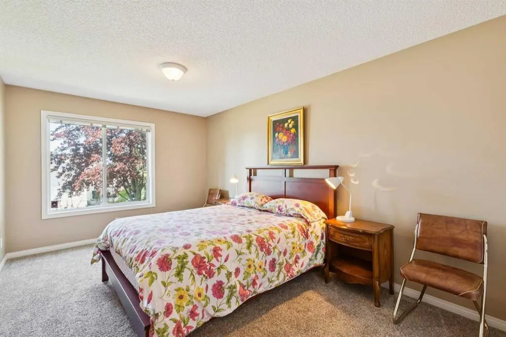 121 Sierra Morena Green SW