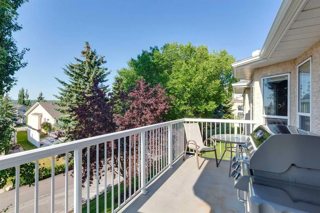 121 Sierra Morena Green SW