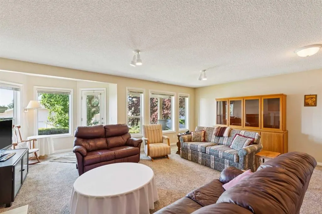 121 Sierra Morena Green SW