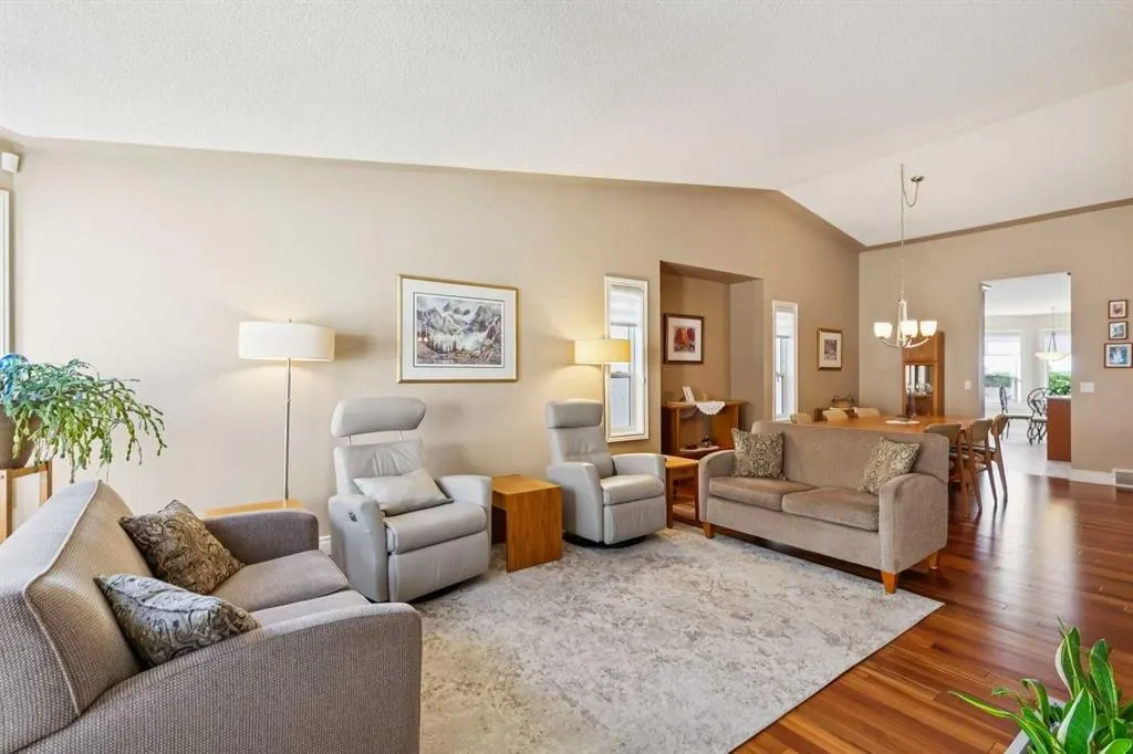 121 Sierra Morena Green SW