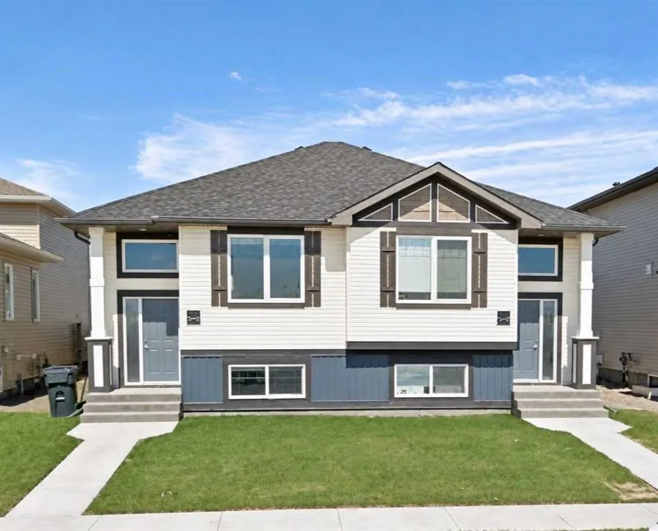 303 Coalbanks Boulevard W