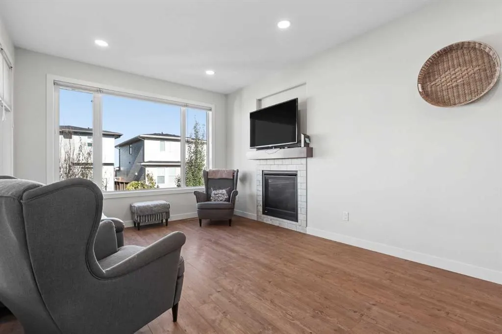 1369 Pacific Circle W