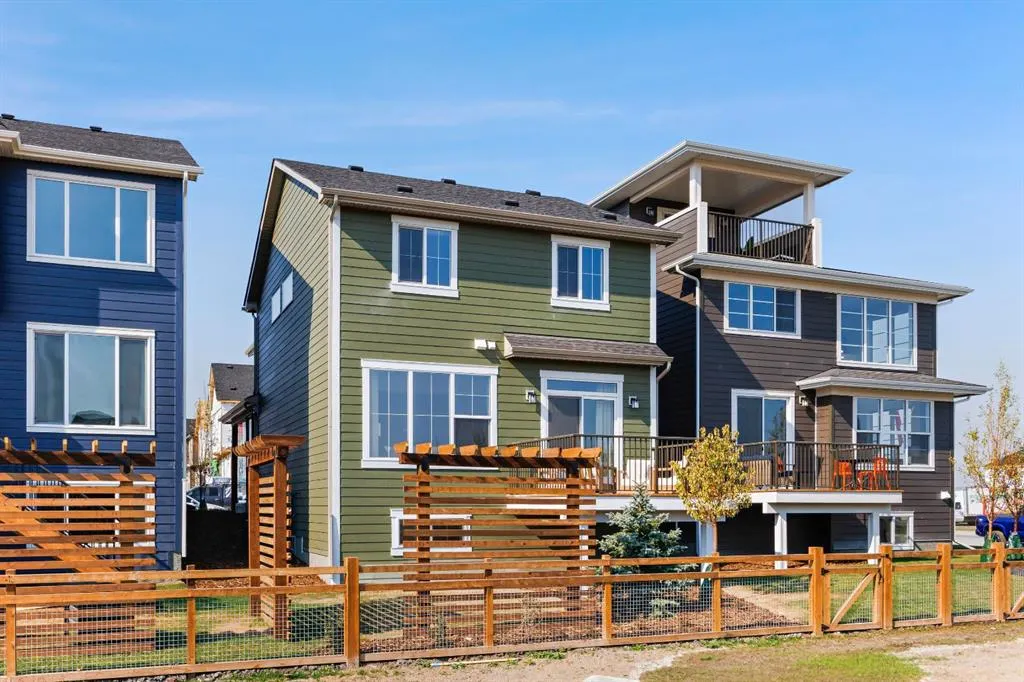 5 Monarch Bend