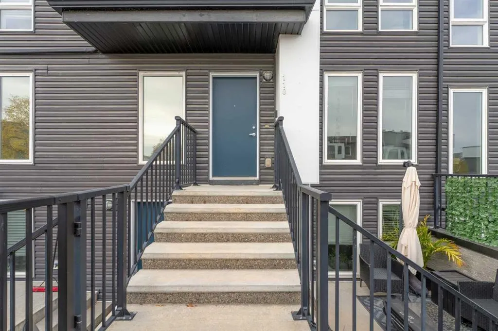 338 Seton Circle SE #110