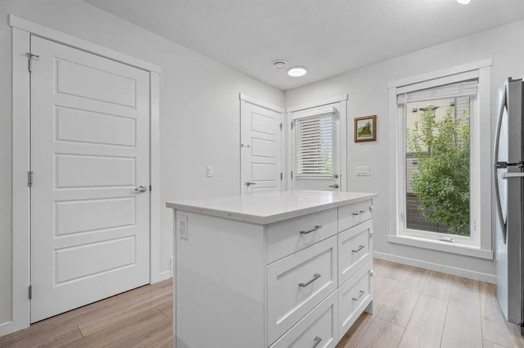 338 Seton Circle SE #110