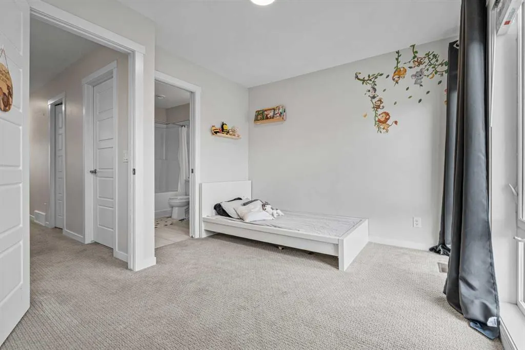 338 Seton Circle SE #110