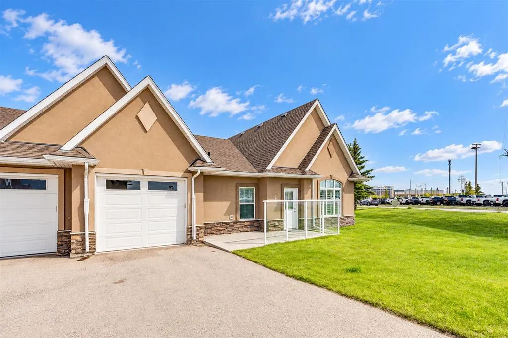 20 River Heights View #2