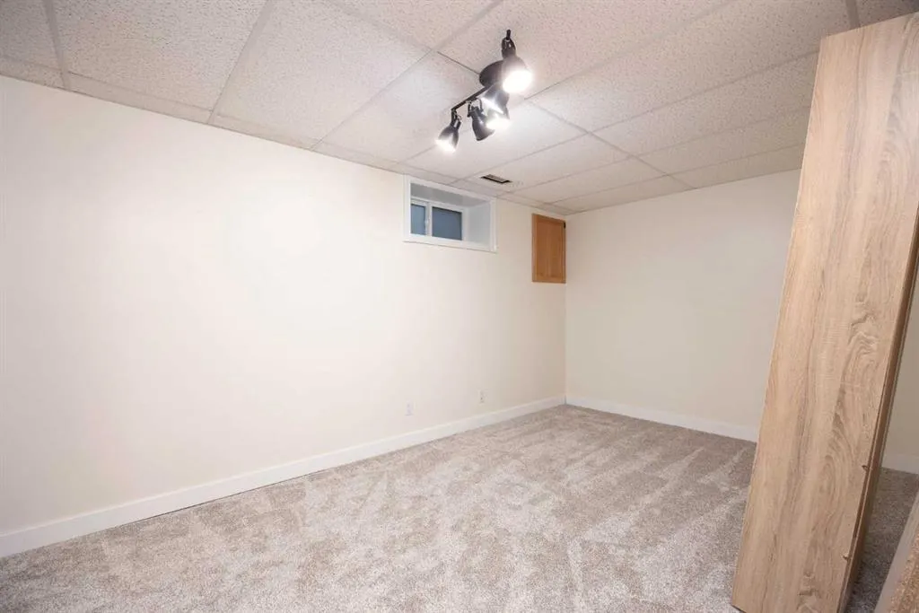222 Berens Place