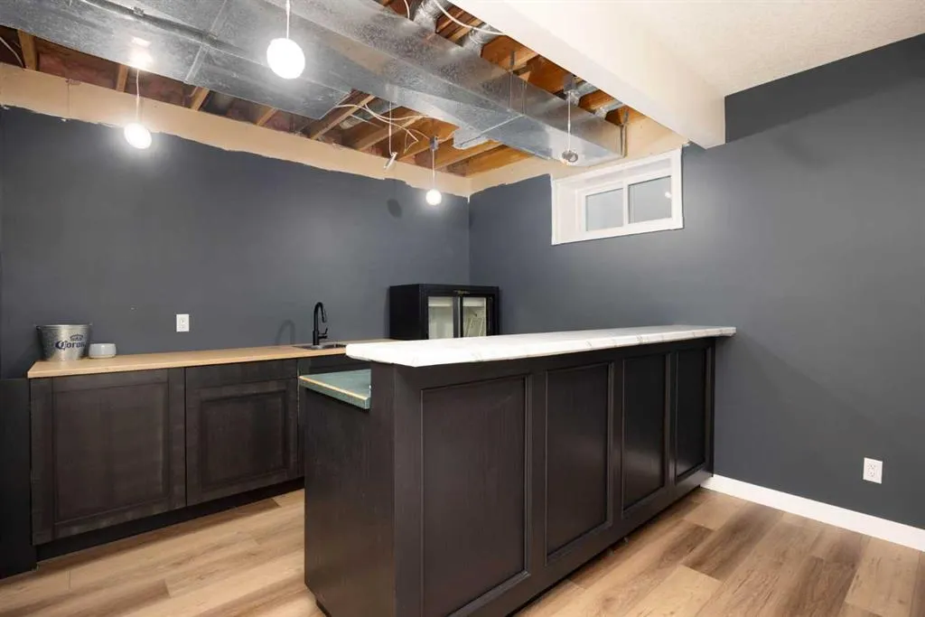 222 Berens Place