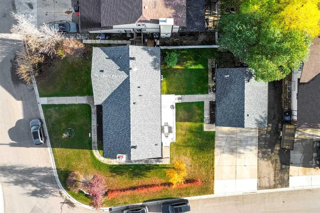 222 Berens Place