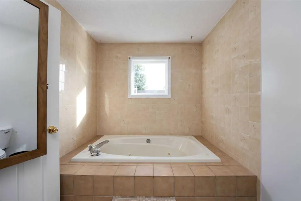 222 Berens Place