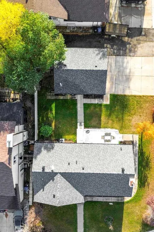 222 Berens Place