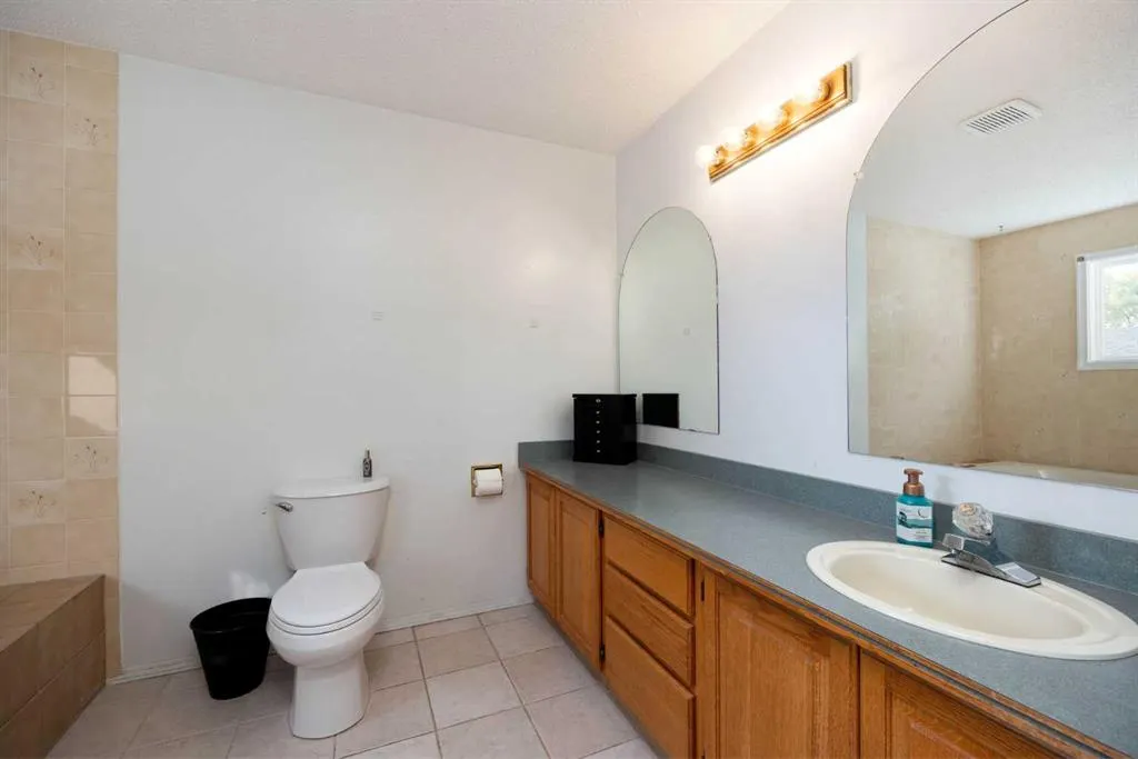 222 Berens Place