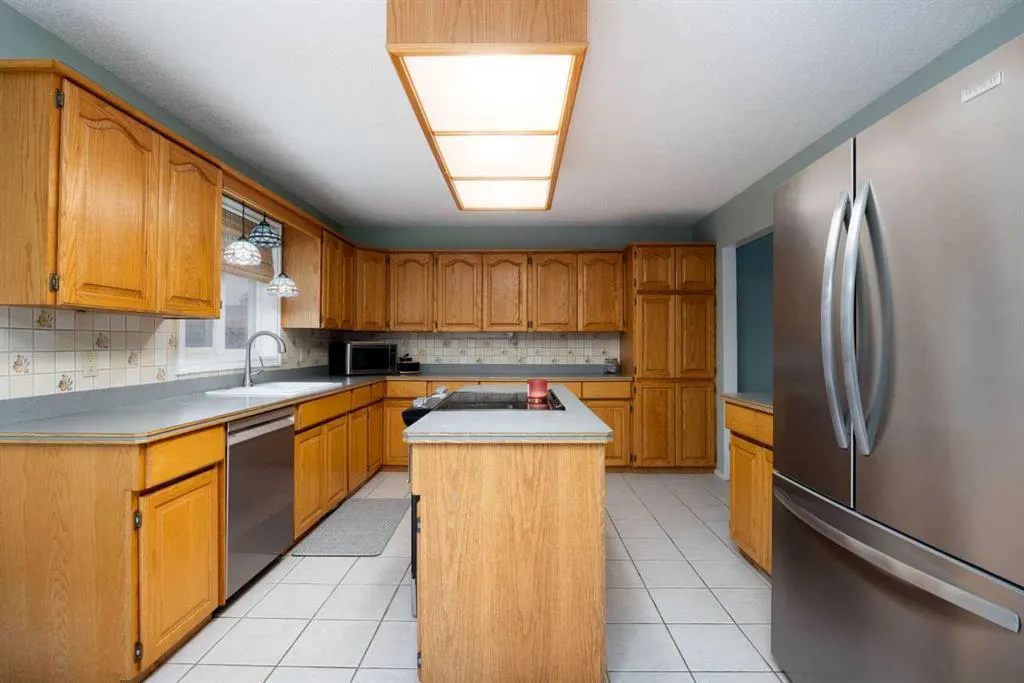 222 Berens Place