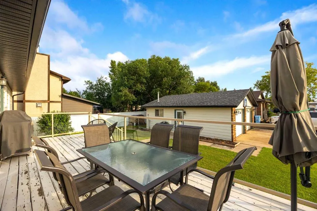 222 Berens Place