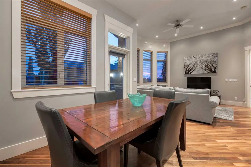 129 ROYAL Bay NW