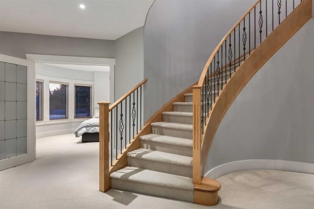 129 ROYAL Bay NW