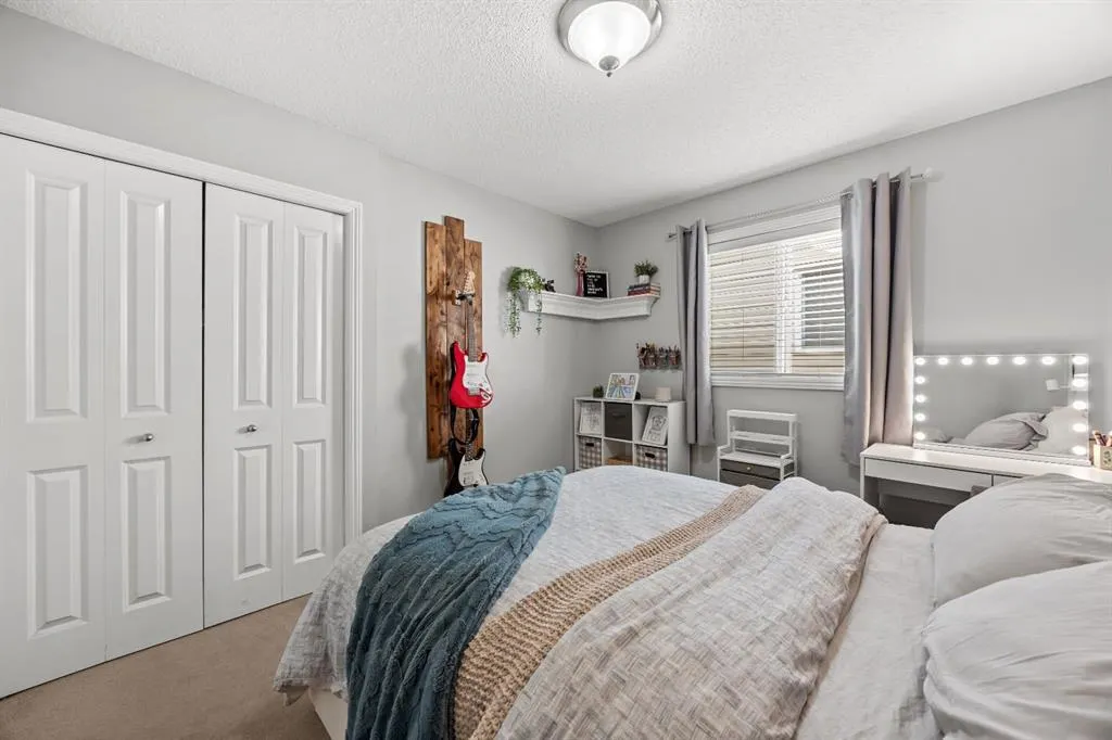 176 Royal Oak Terrace NW