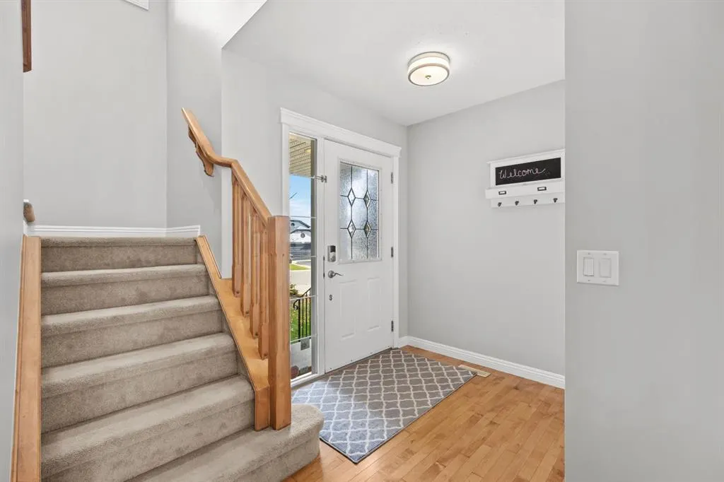 176 Royal Oak Terrace NW