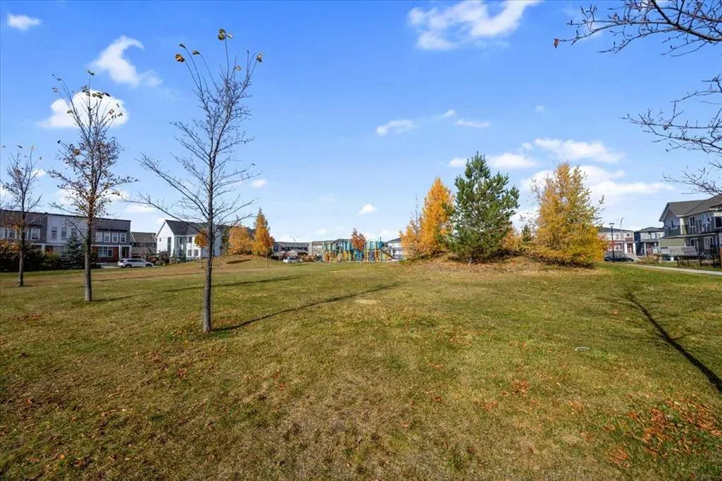 78 Walcrest Way SE