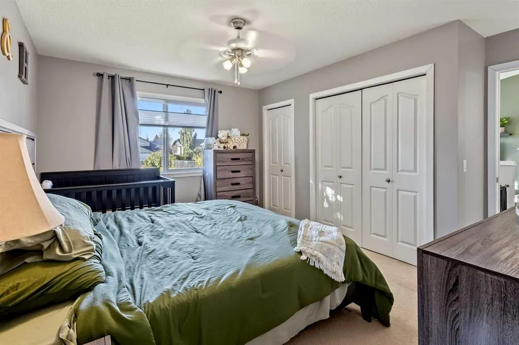 224 Hillvale Crescent