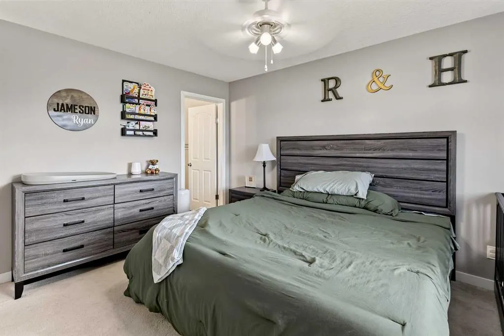 224 Hillvale Crescent