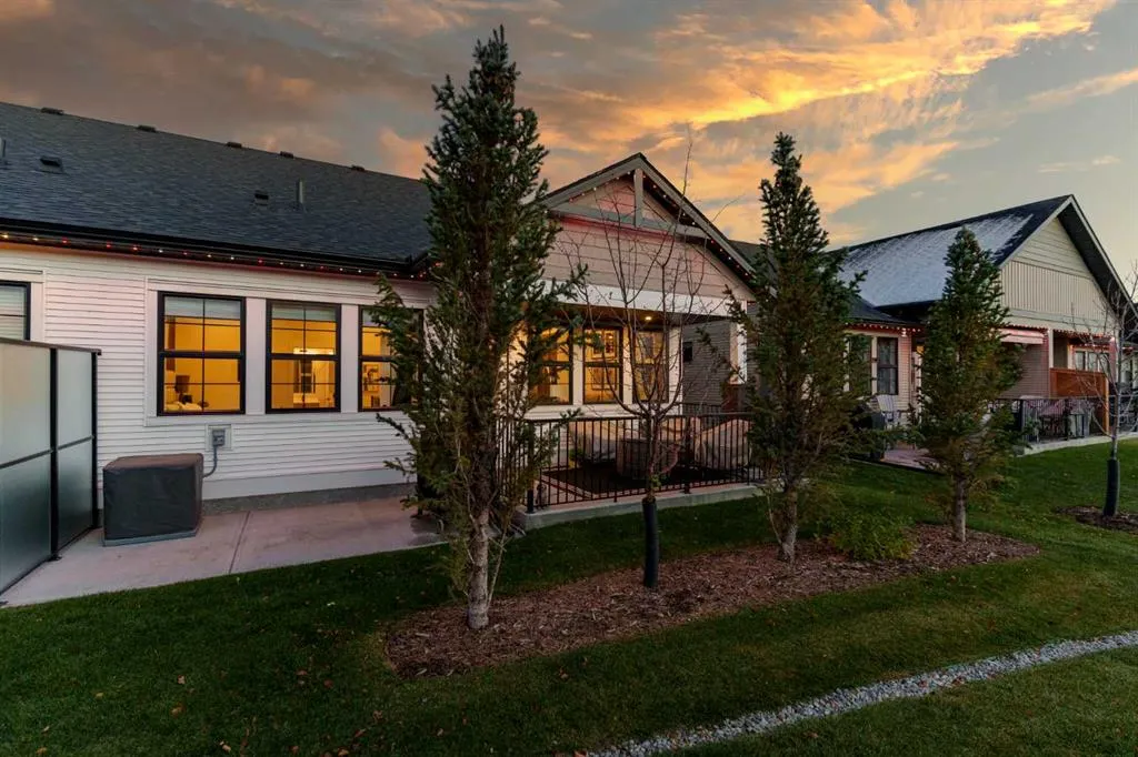 15 Coopersfield Link SW #1201