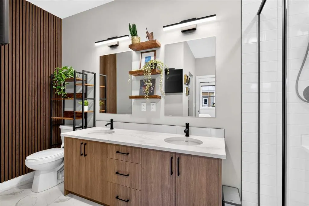 15 Coopersfield Link SW #1201