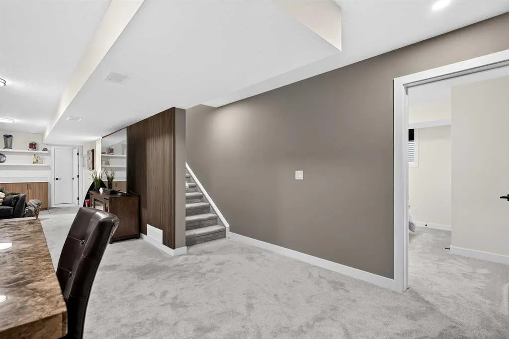 15 Coopersfield Link SW #1201