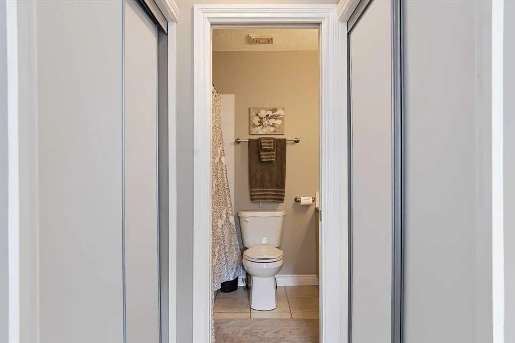75 Cedarwood Lane SW
