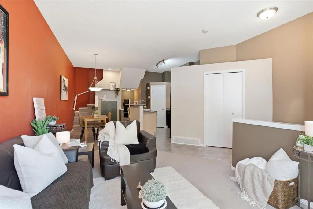 140 Promenade Way SE