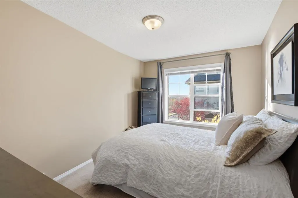 140 Promenade Way SE