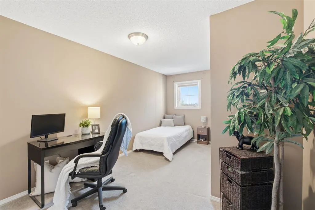 140 Promenade Way SE