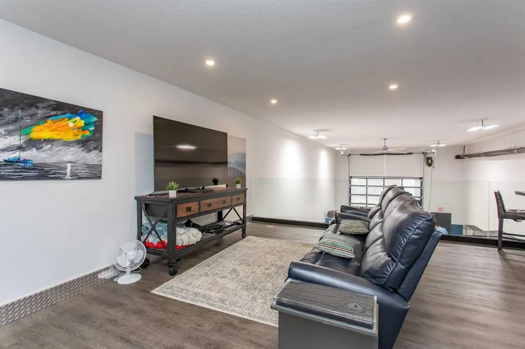 484 McCoy Drive #103