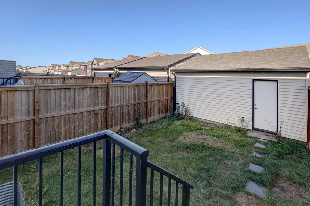 18 Homestead Boulevard NE