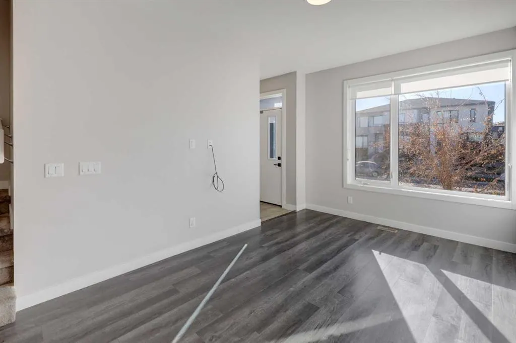 18 Homestead Boulevard NE