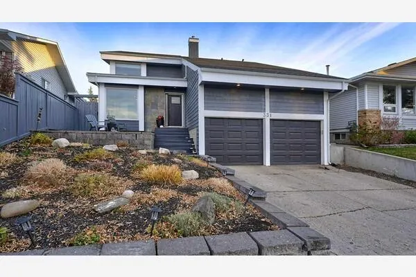331 Woodbine Boulevard SW