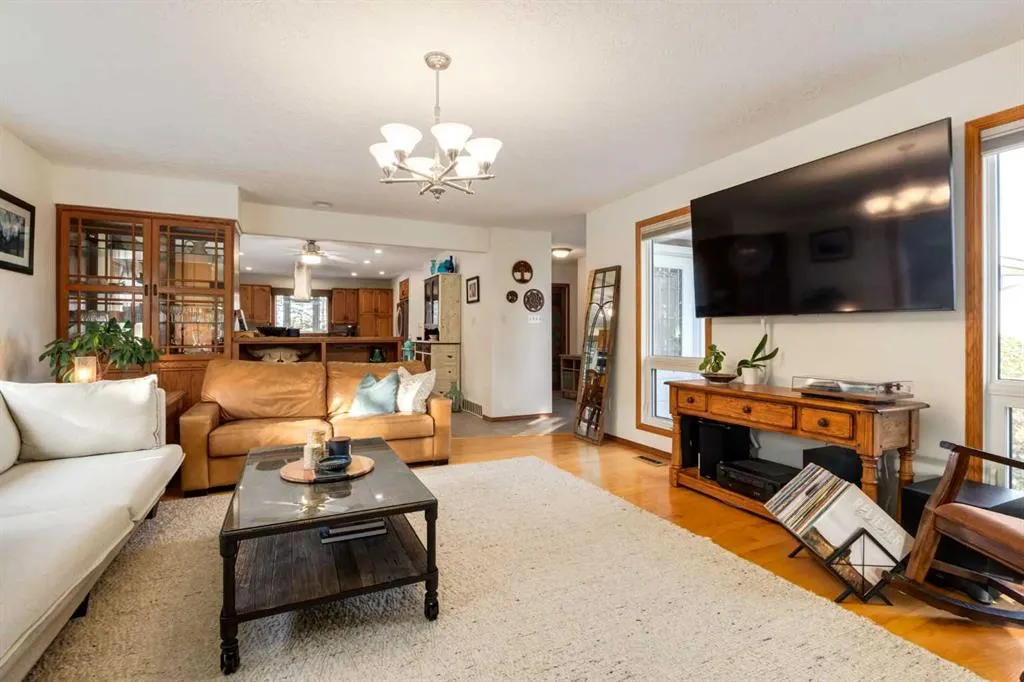 11 Idlewild Estates