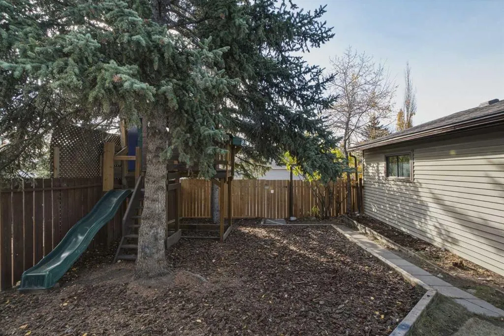 3 Glenport Road