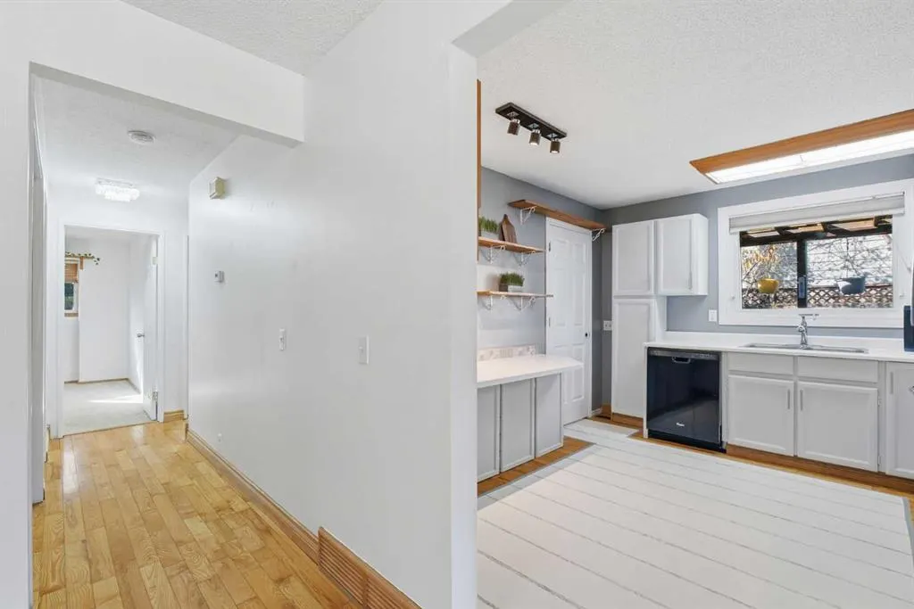 3 Glenport Road