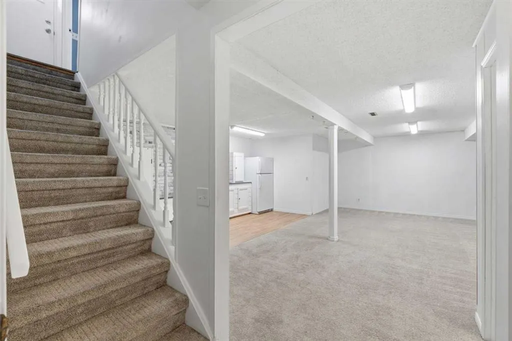 3 Glenport Road